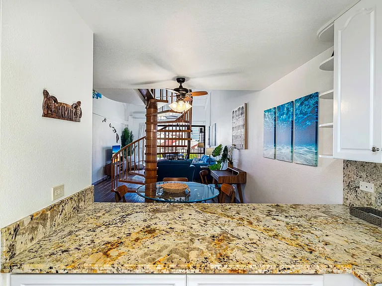 S Kihei Rd — Photo 17