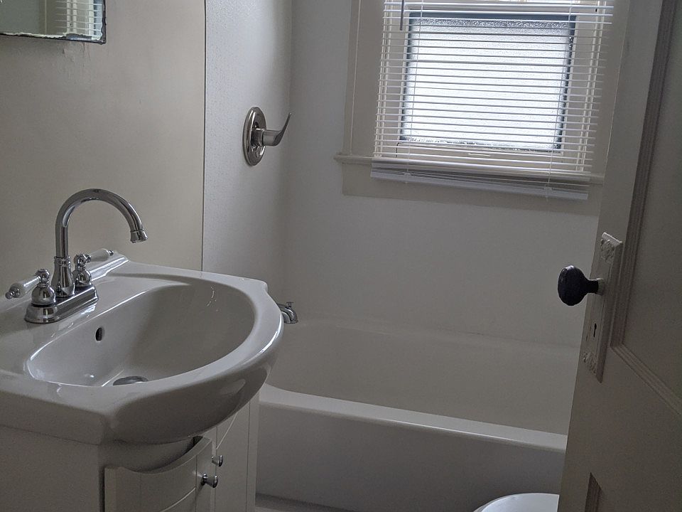 1st image of 823 N Denny St #488475