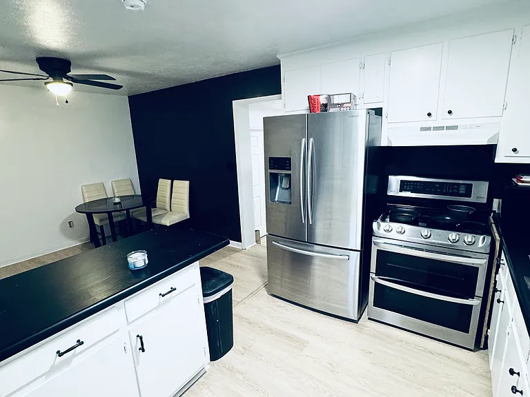 1209 Bostian Dr — Photo 21