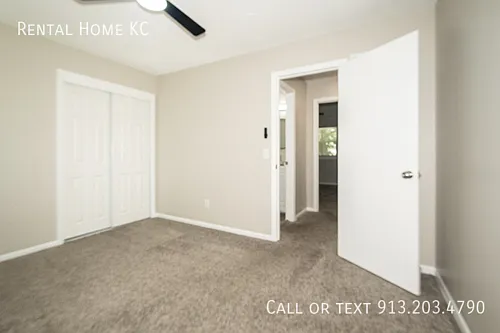 16413 W 123rd St — Photo 16