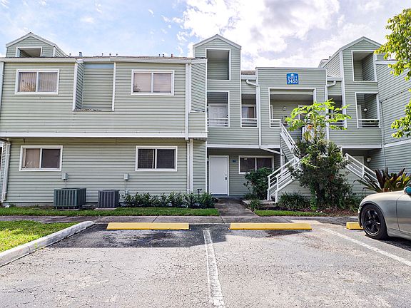 2nd image of 3453 NW 44th St APT 105