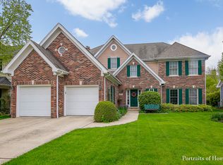 724 Fairfield Ct, Westmont, IL