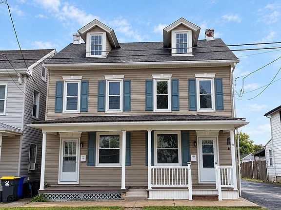 3rd image of 119 N Robeson St