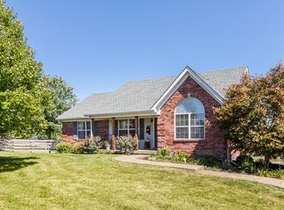 59 Stoneview Ct, Fisherville, KY 40023