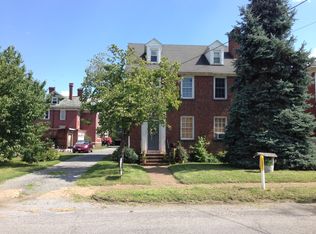 219 E Hawthorne St, Covington, VA