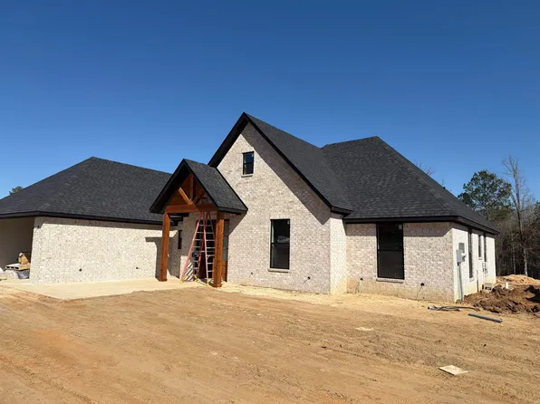261 Big Oaks Rd, Kilgore, TX 75662