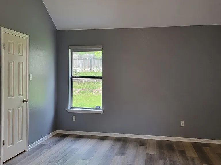 1104 Lambrusco Dr — Photo 16