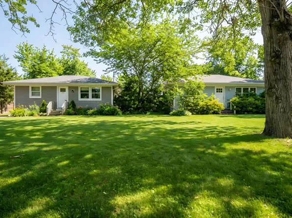 152 & 160 Church Ln, Riverhead, NY 11901