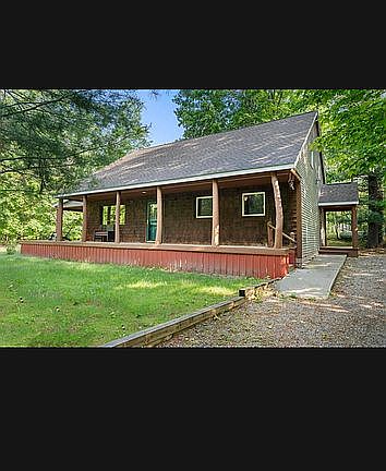 2nd image of 2715 Indian Rd