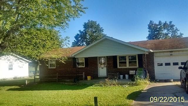 1st image of 125 E Main St