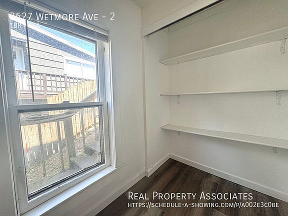 4th image of 3527 Wetmore Ave #2