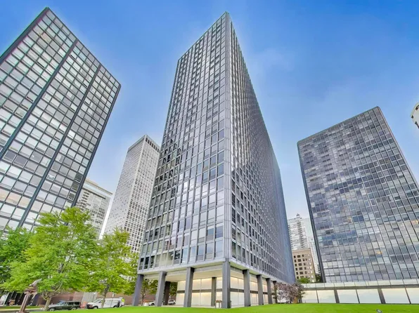 900 N Lake Shore Dr APT 1610, Chicago, IL 60611