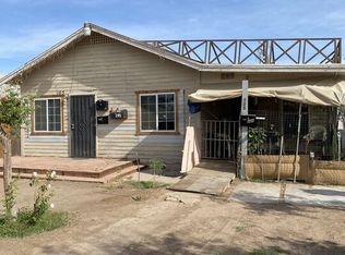 105 Temple Ct, Calexico, CA 92231