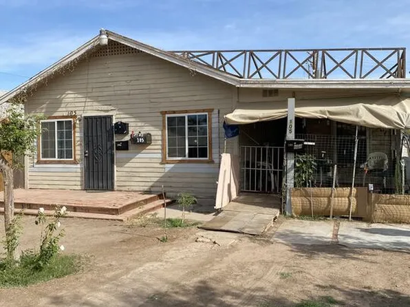 105 Temple Ct, Calexico, CA 92231