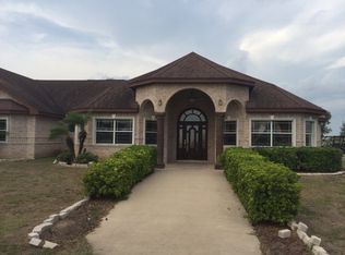 21424 Los Venados Dr, Edinburg, TX 78542
