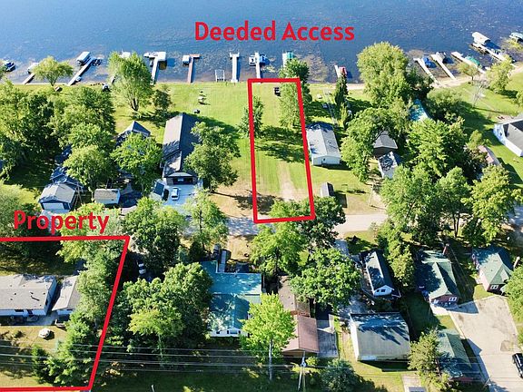 3rd image of W6028 N Bay Cir
