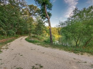 2725 Pea Ridge Rd, Centertown, MO 65023