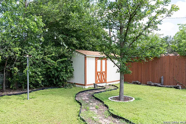 8402 Cimarron Dr — Photo 9