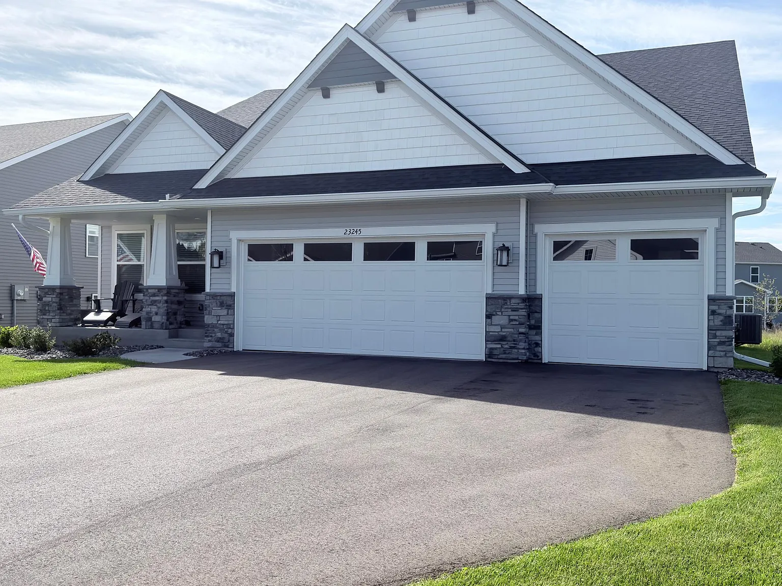 4 bed, 3.5 bath, 2645 sqft, $3,250 — Photo 3