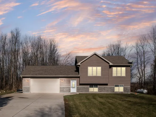 W2078 Buttercup Ave, Berlin, WI 54923