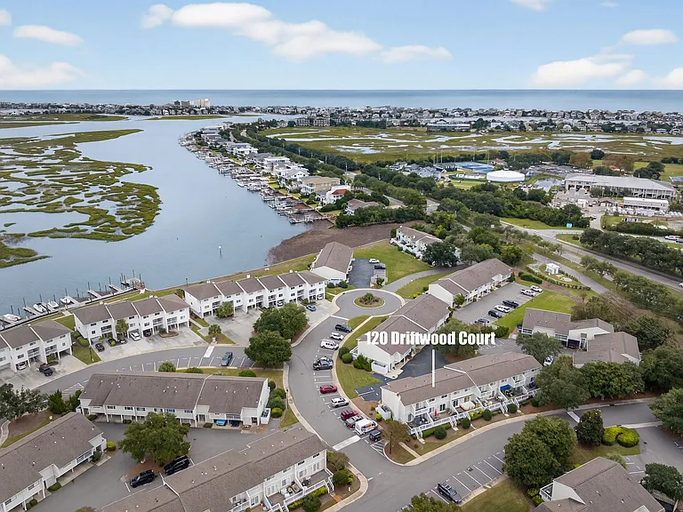 Channel Walk community located on Harbor Island next to Lees Cut