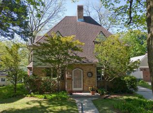 2303 Chamberlain Ave, Madison, WI 53726