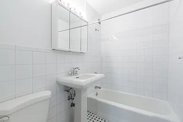 Rented by Stonehenge NYC LLC