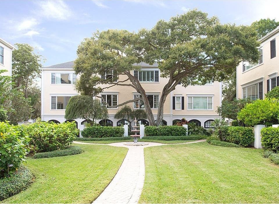 1st image of 6212 Bayshore Blvd APT E