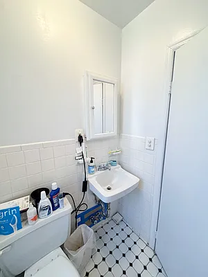 Rented by Urban Real Estate Inc | media 13
