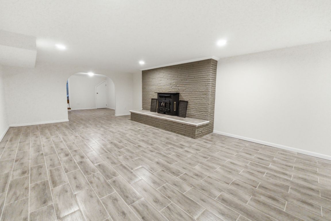 next background image