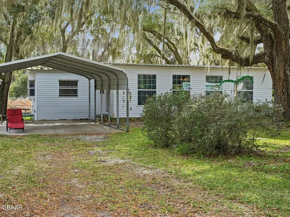 105 Major Ln, Crescent City, FL 32112