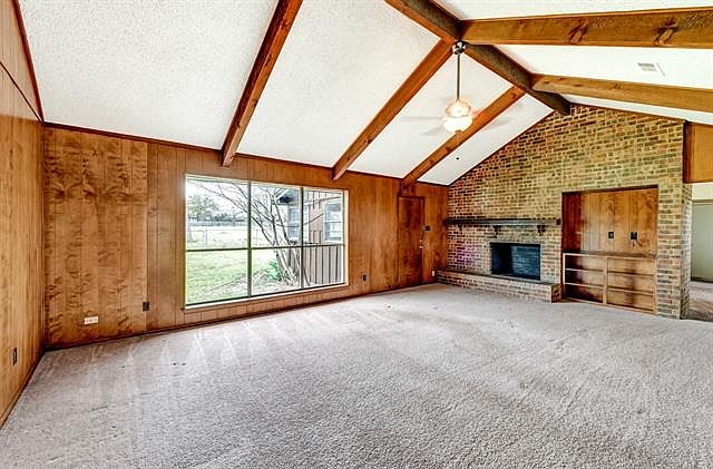 1st image of 129 Frank Ln