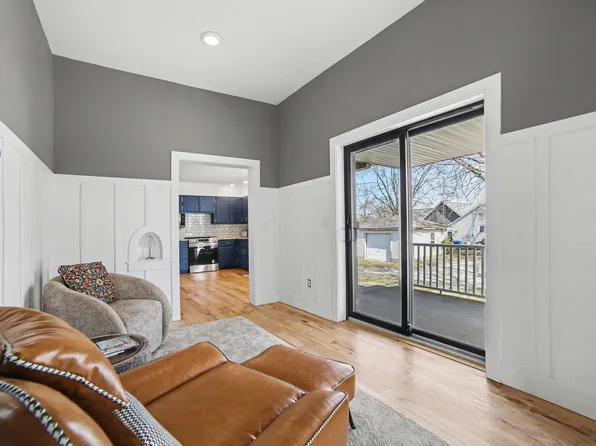 205 1st St, Ludington, MI 49431