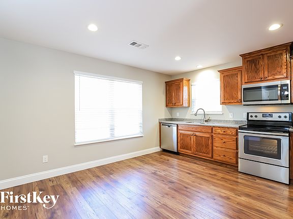 5th image of 17 Baker St