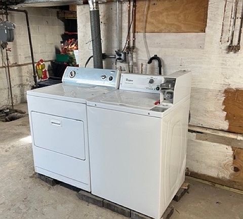 Coin-op washer- Free dryer