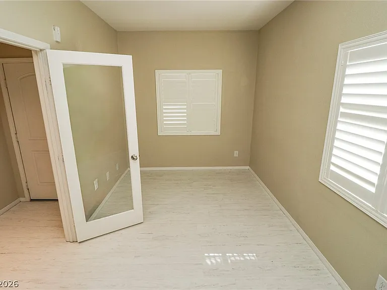 10624 Derby Peak Ln — Photo 7