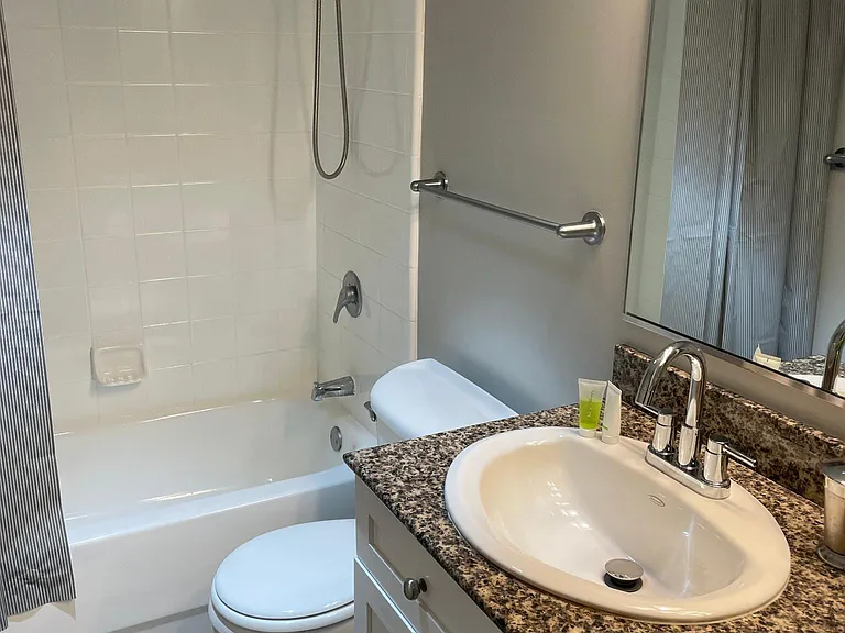 777 7th St NW #626 — Photo 30