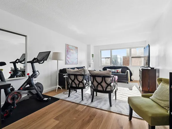 77 E 12th St APT 15H, Manhattan, NY 10003
