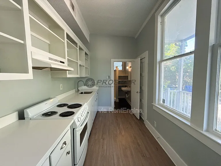 221 Congress St #4 — Photo 7