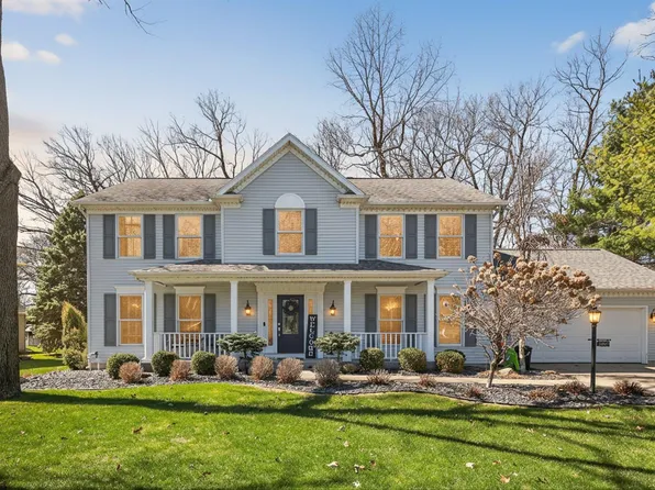 50621 Bear Claw Ct, Granger, IN 46530