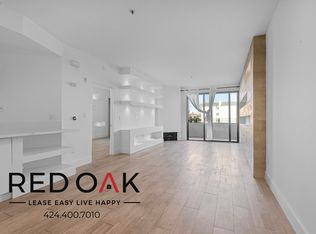 8811 1/8 Burton Way #209, Los Angeles, CA 90048