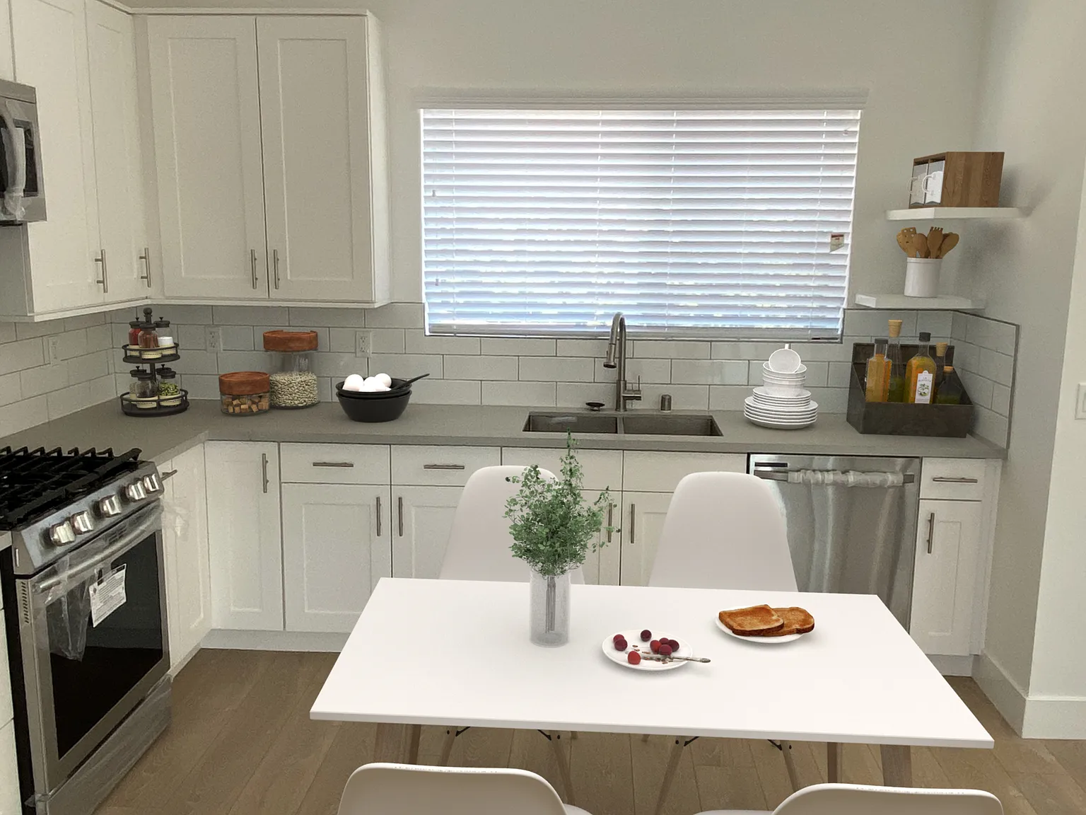 4 bed, 1650 sqft, $4,100 — Photo 2