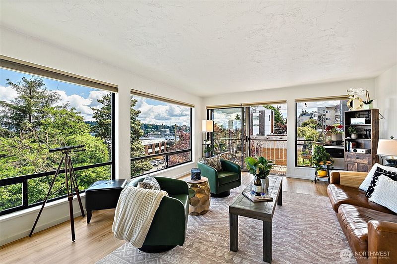 5th image of 610 Wheeler Street #301