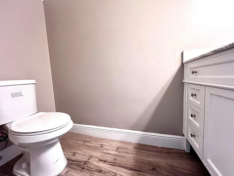2246 Discovery Cir — Photo 15