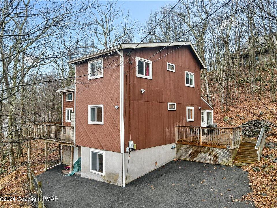 121 Park Ct, Bushkill, PA 18324 | Zillow