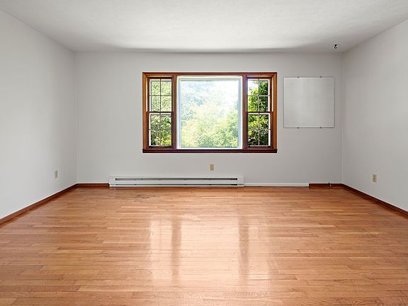 3rd image of 8 Golf St APT A