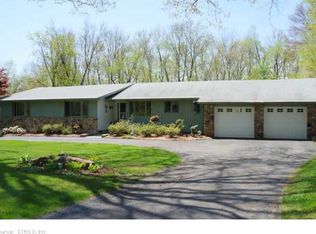 27 Sunnyside Dr, South Windsor, CT 06074