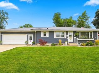1580 24th St, Marion, IA 52302