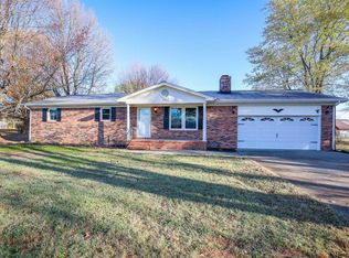 5227 Pace Dr, Paducah, KY 42001