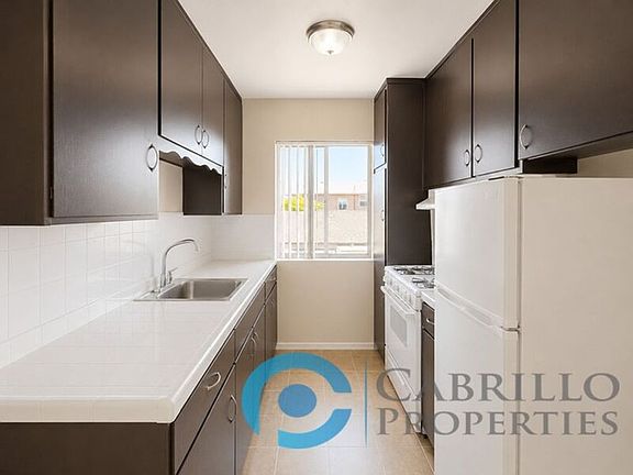 3rd image of 3522 Madison Ave APT 6